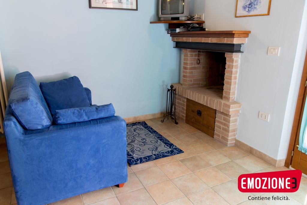 Country House Angelo Blu Urbania Exteriér fotografie
