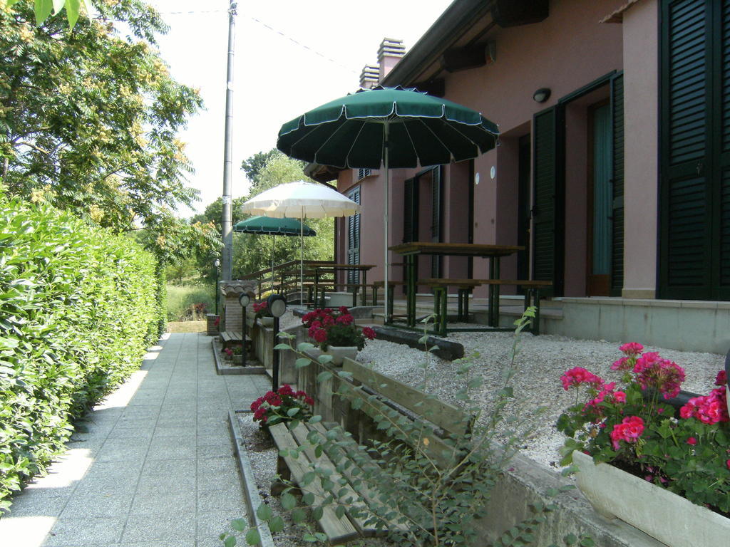 Country House Angelo Blu Urbania Exteriér fotografie