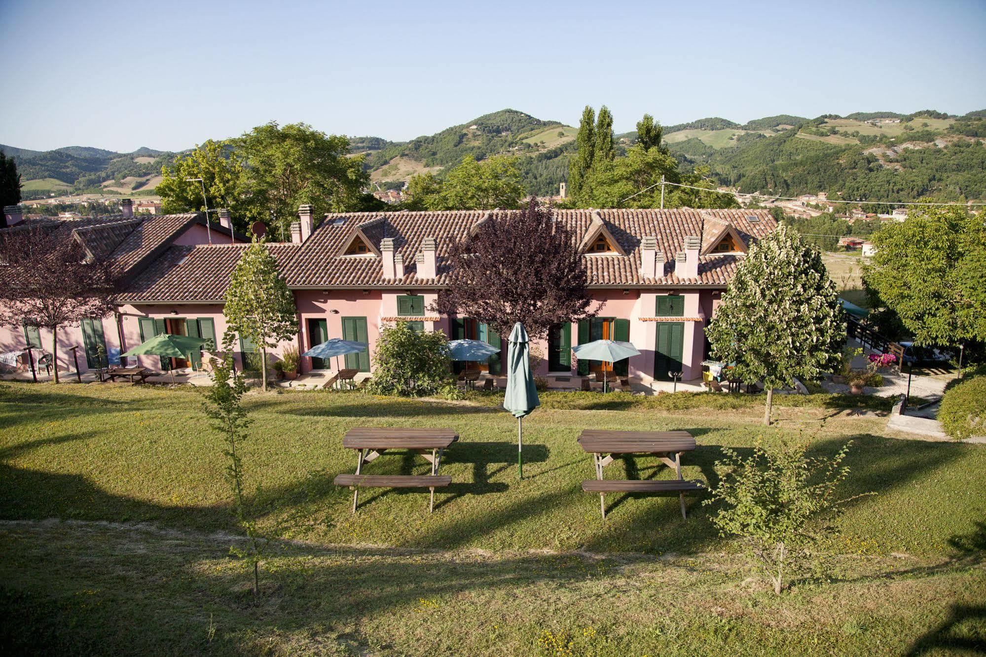 Country House Angelo Blu Urbania Exteriér fotografie