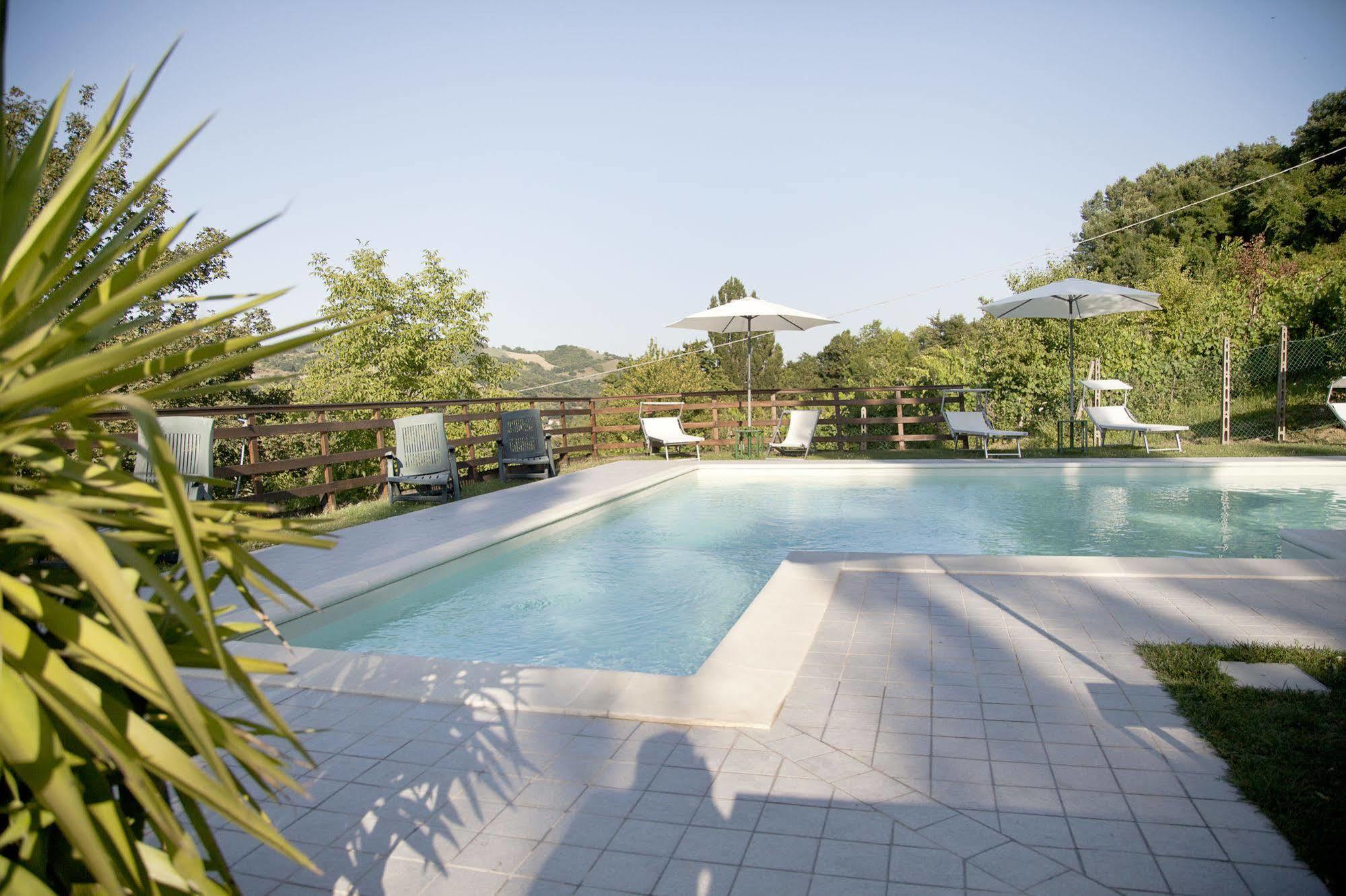 Country House Angelo Blu Urbania Exteriér fotografie
